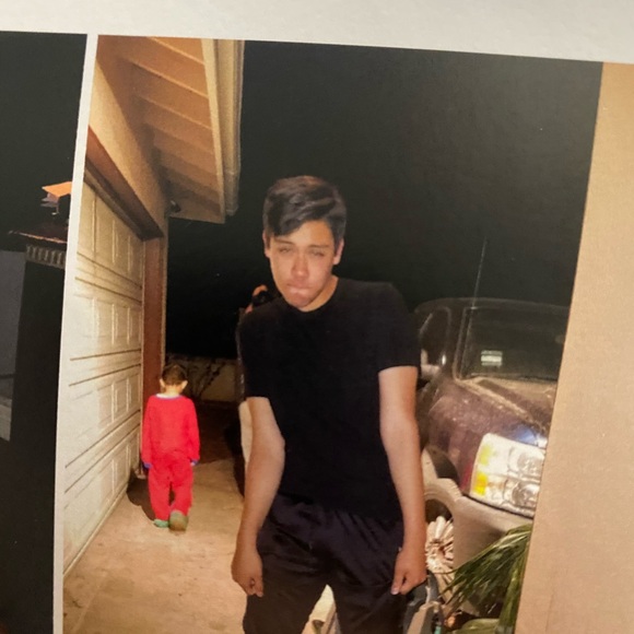 Meet your Posher, Fernando - Picture 1 of 1